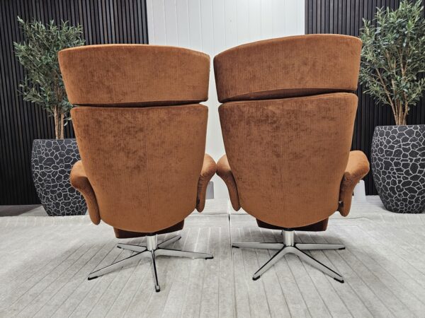 2 stk. Conform Master lenestoler med integrert fothviler