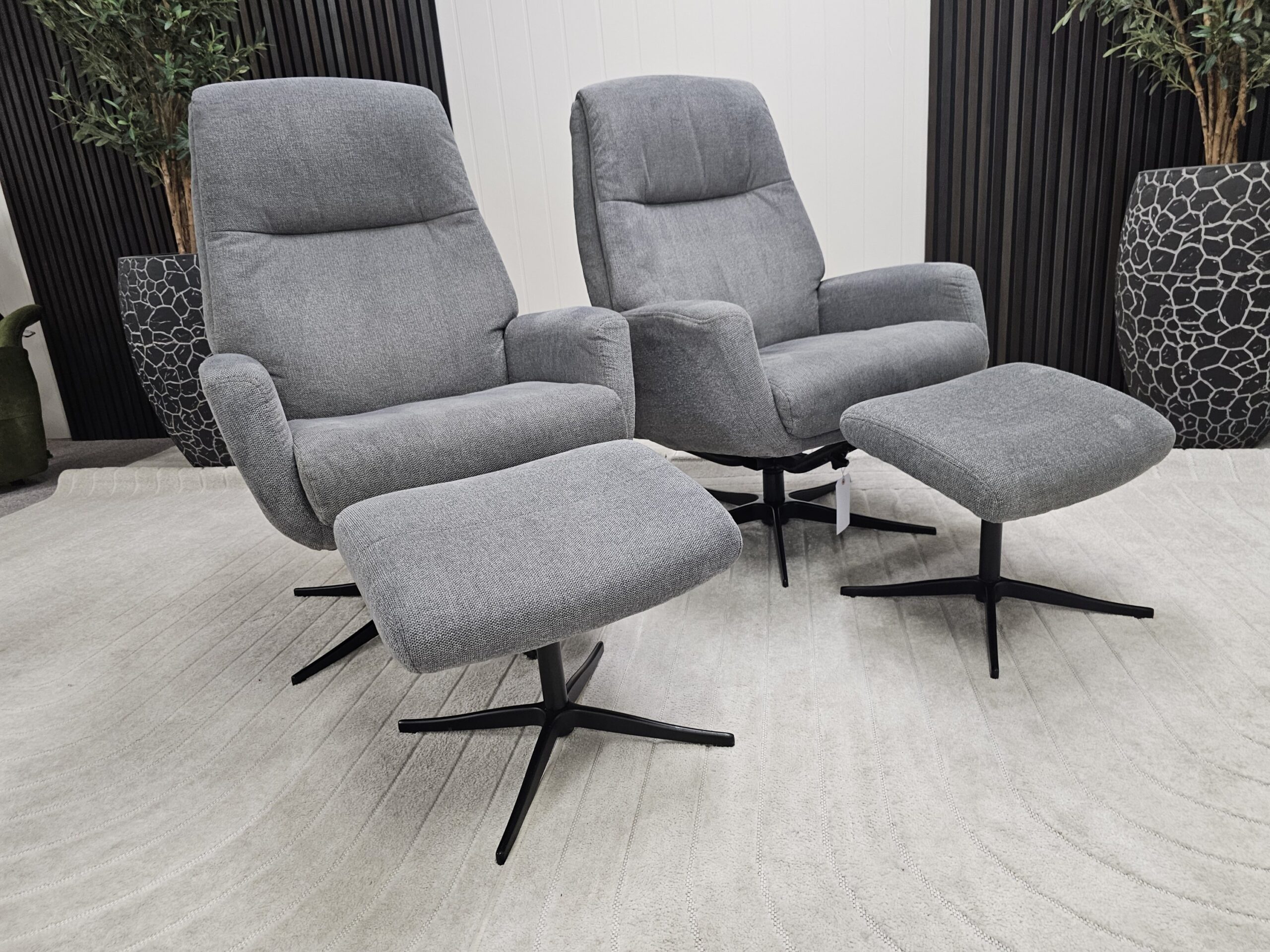 2 stk. IMG lenestoler med krakk - Bilde 12