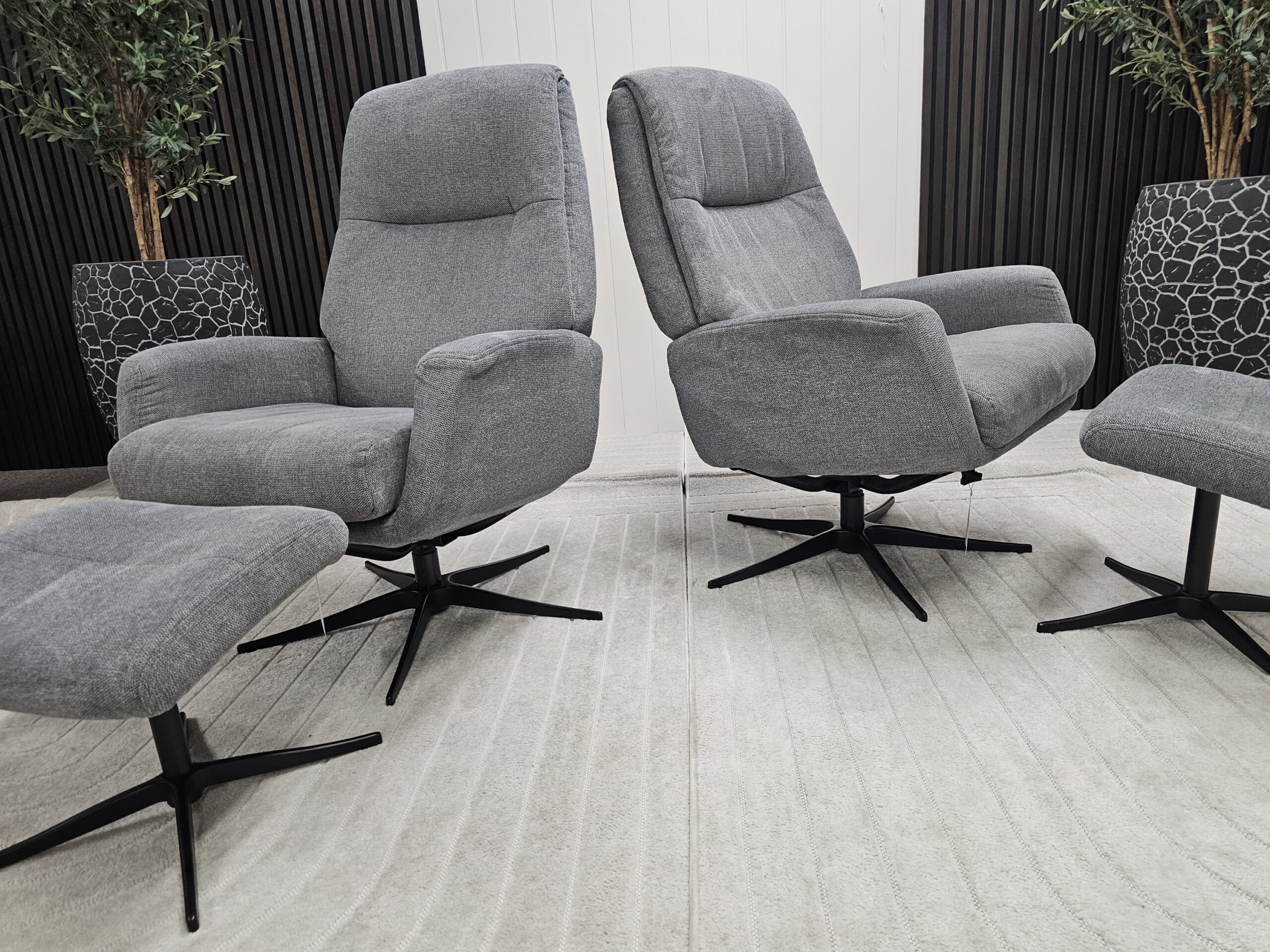 2 stk. IMG lenestoler med krakk - Bilde 4