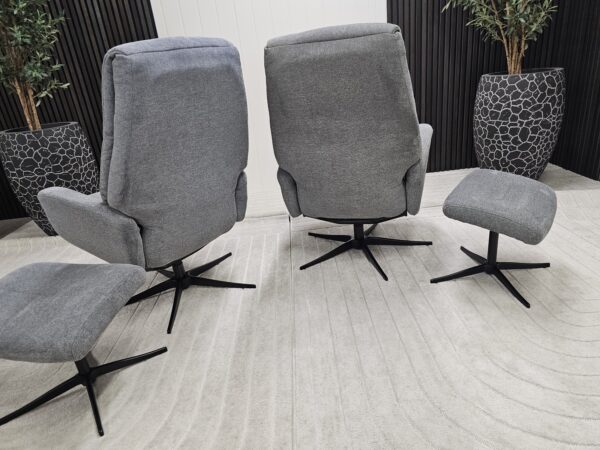 2 stk. IMG lenestoler med krakk