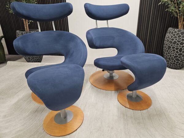 2 stk. Variér Peel lenestoler med krakk