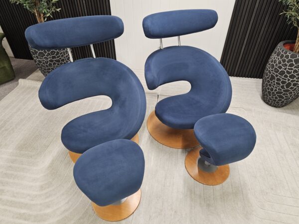 2 stk. Variér Peel lenestoler med krakk