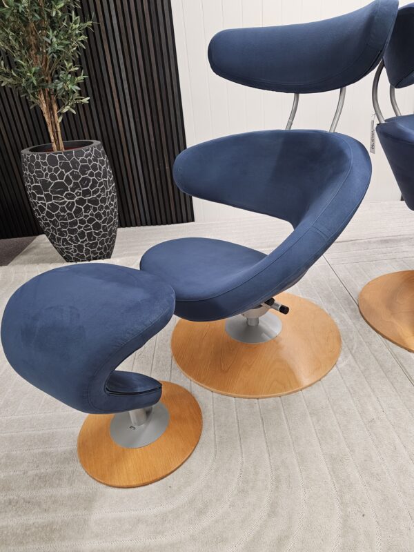 2 stk. Variér Peel lenestoler med krakk