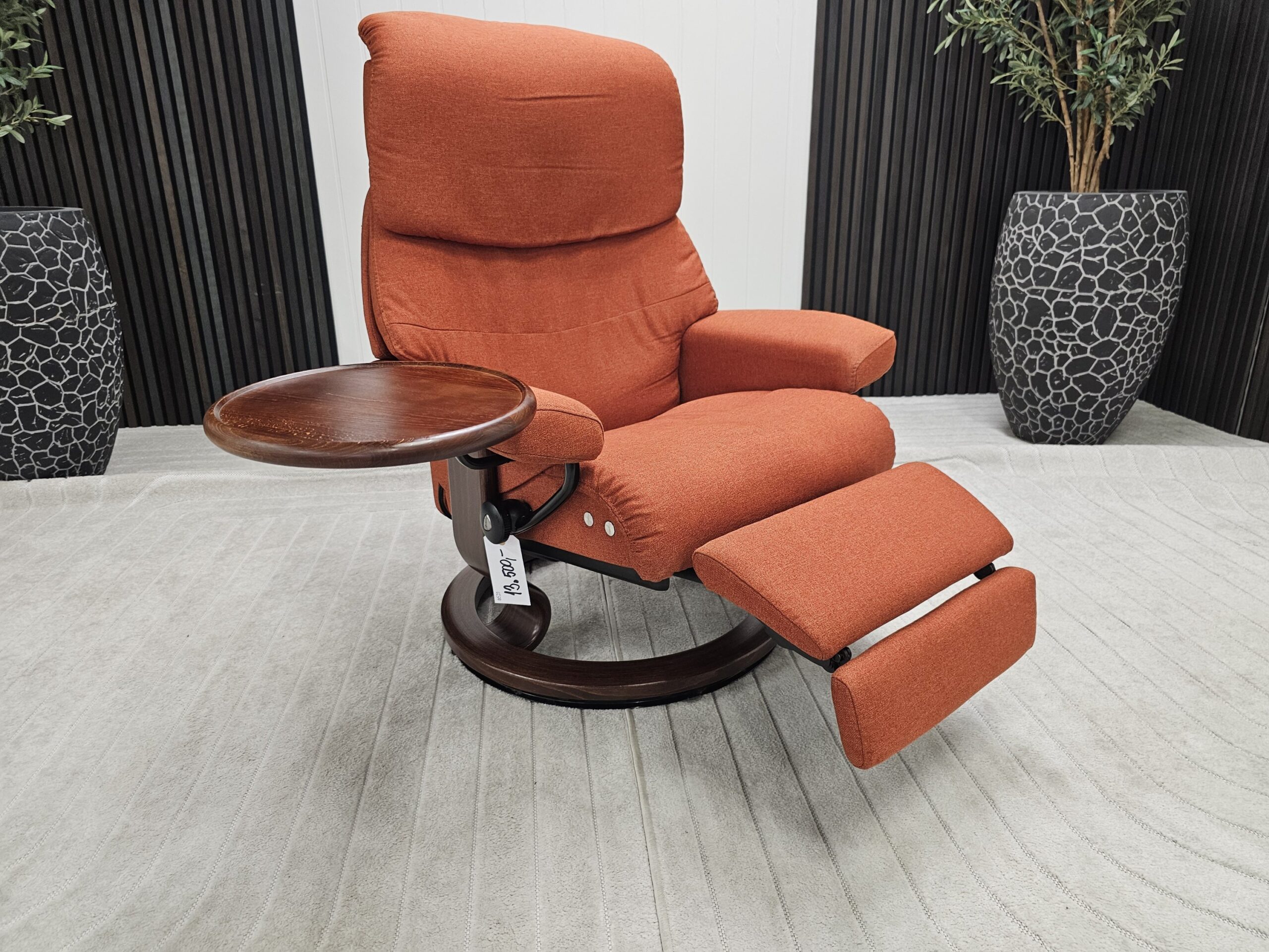 Stressless® Capri elektrisk lenestol med integrert fothviler og kaffebord - Bilde 7