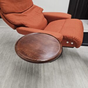Stressless® Capri elektrisk lenestol med integrert fothviler og kaffebord - Bilde 16