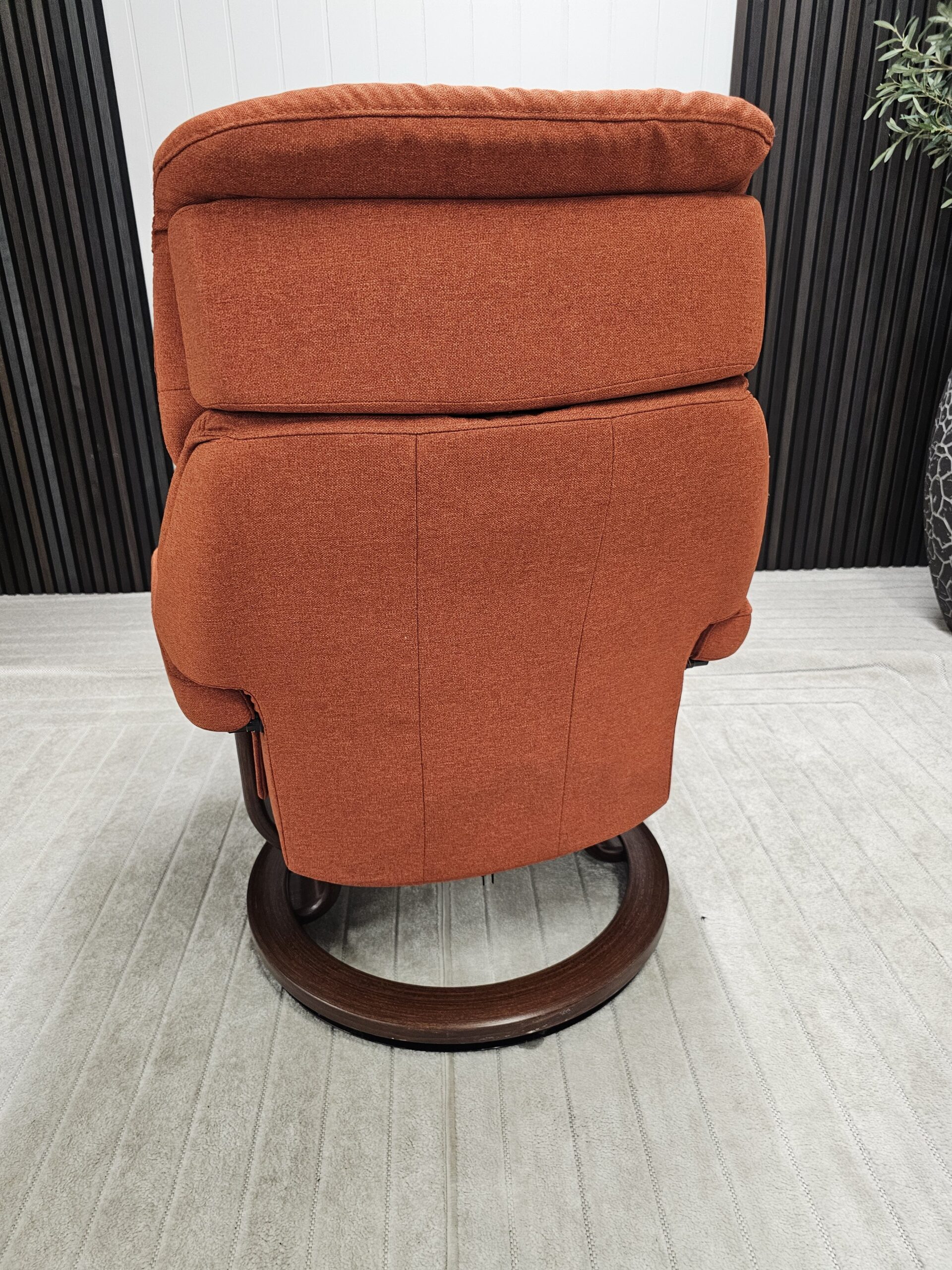 Stressless® Capri elektrisk lenestol med integrert fothviler og kaffebord - Bilde 20