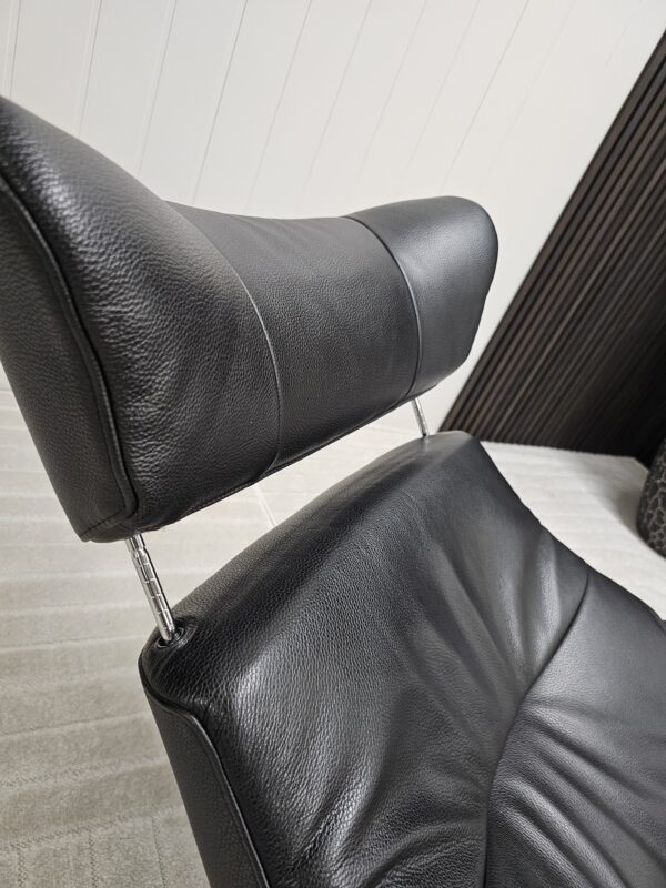 2 stk. Conform Air lenestoler med integrert fothviler