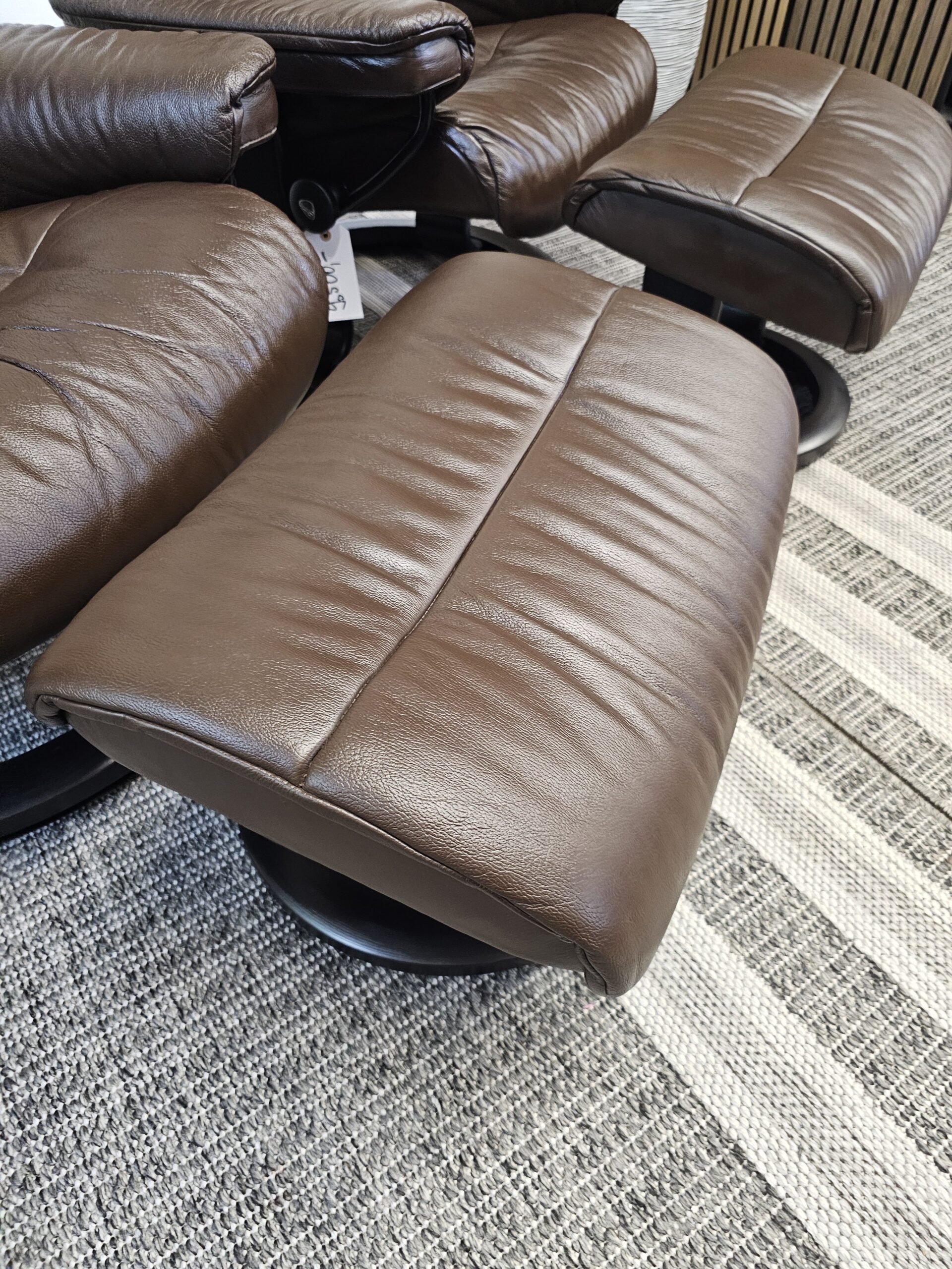 2 stk. Stressless Classic lenestoler med krakk - Bilde 14