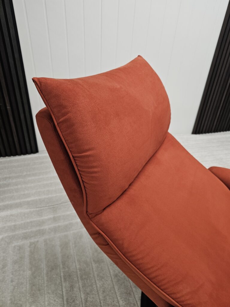 Stressless® Aura elektrisk lenestol med integrert fothviler
