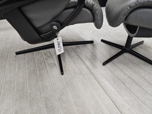 Stressless® Magic Cross lenestol med krakk