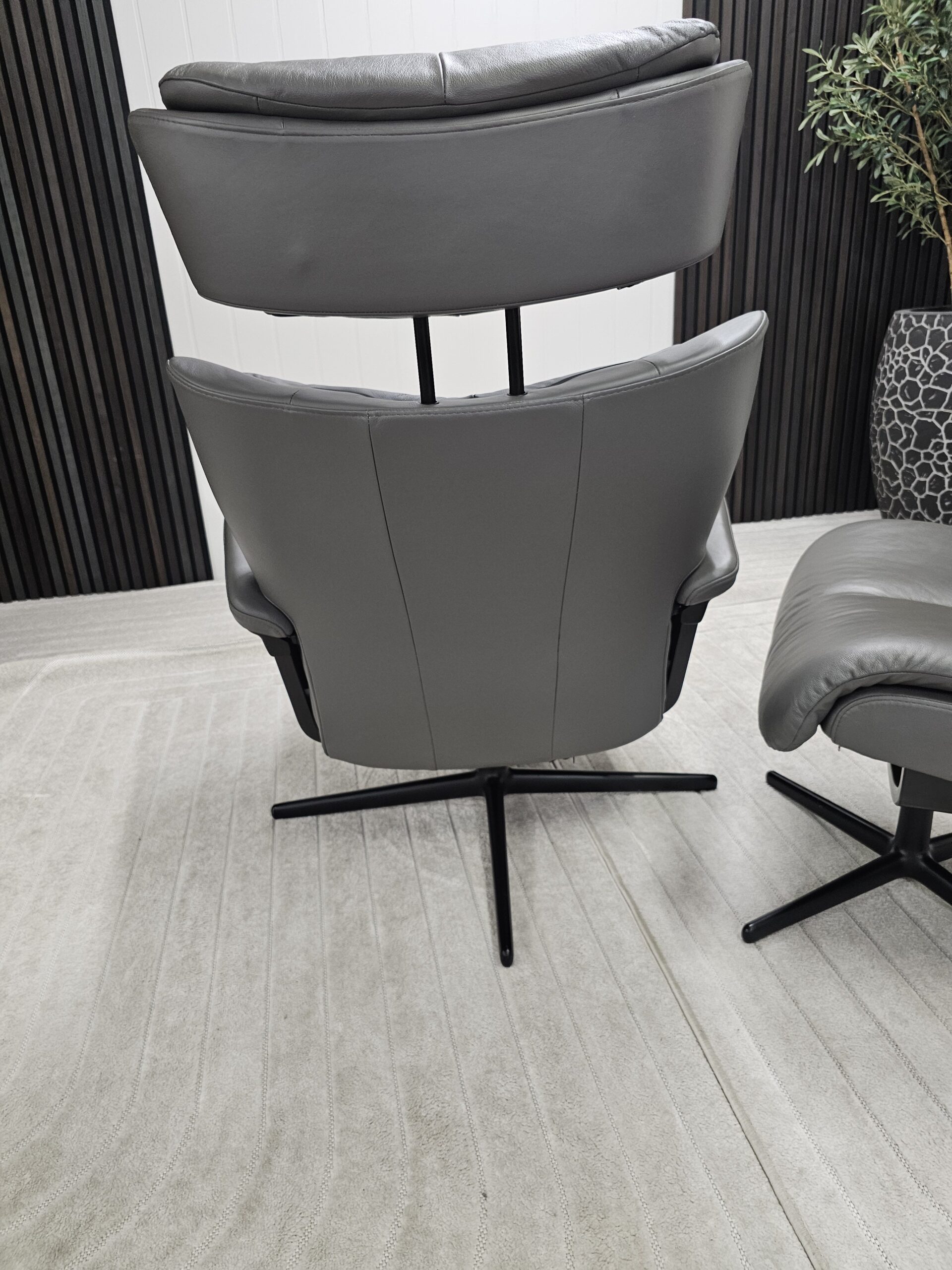 Stressless® Magic Cross lenestol med krakk - Bilde 13