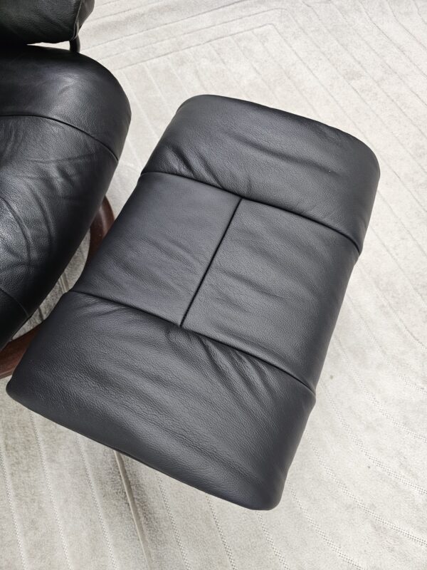 Stressless® Mayfair lenestol med krakk