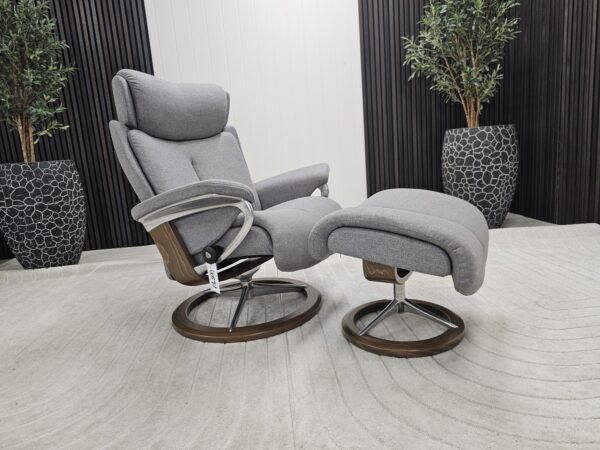 Stressless® Magic Signature lenestol med krakk