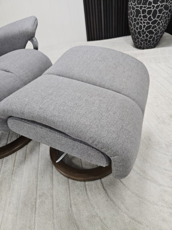 Stressless® Magic Signature lenestol med krakk