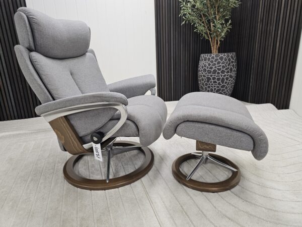 Stressless® Magic Signature lenestol med krakk