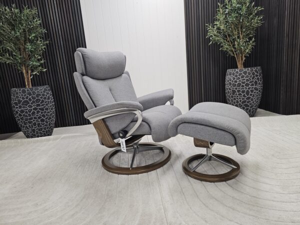 Stressless® Magic Signature lenestol med krakk