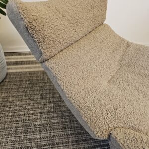 Conform Air lenestol med krakk- Sahara fåreskinn - Bilde 13