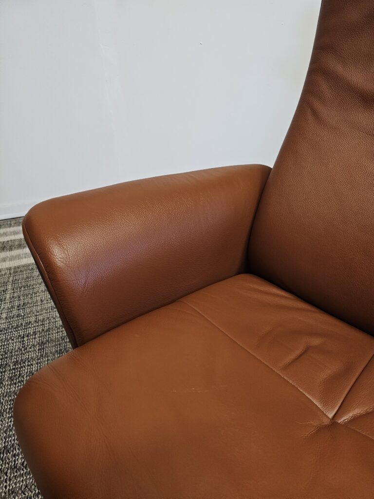 Premium Stordal lenestol med krakk