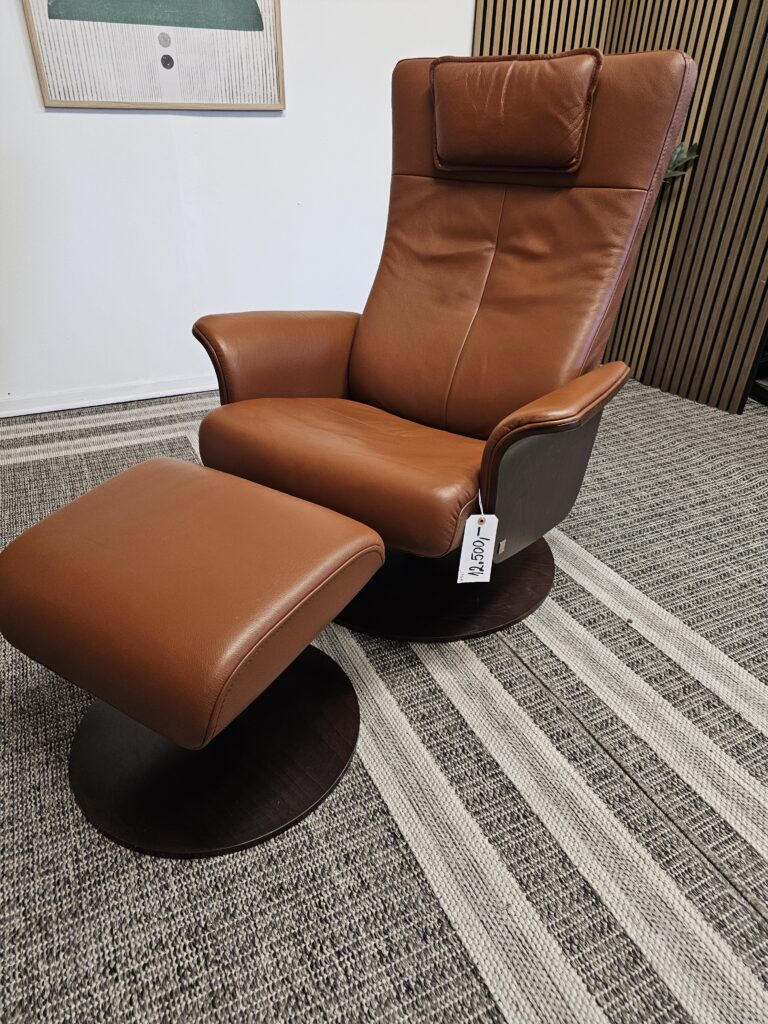 Premium Stordal lenestol med krakk