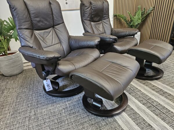 2 stk. Stressless Mayfair lenestoler med krakk