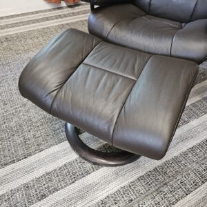 2 stk. Stressless Mayfair lenestoler med krakk - Bilde 18