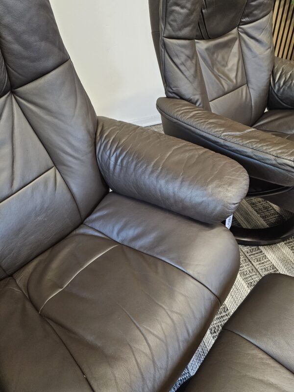 2 stk. Stressless Mayfair lenestoler med krakk