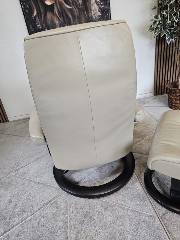 Stressless® Opal lenestol med krakk