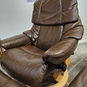 2 stk. Stressless® Reno Classic lenestoler med krakk - Bilde 12
