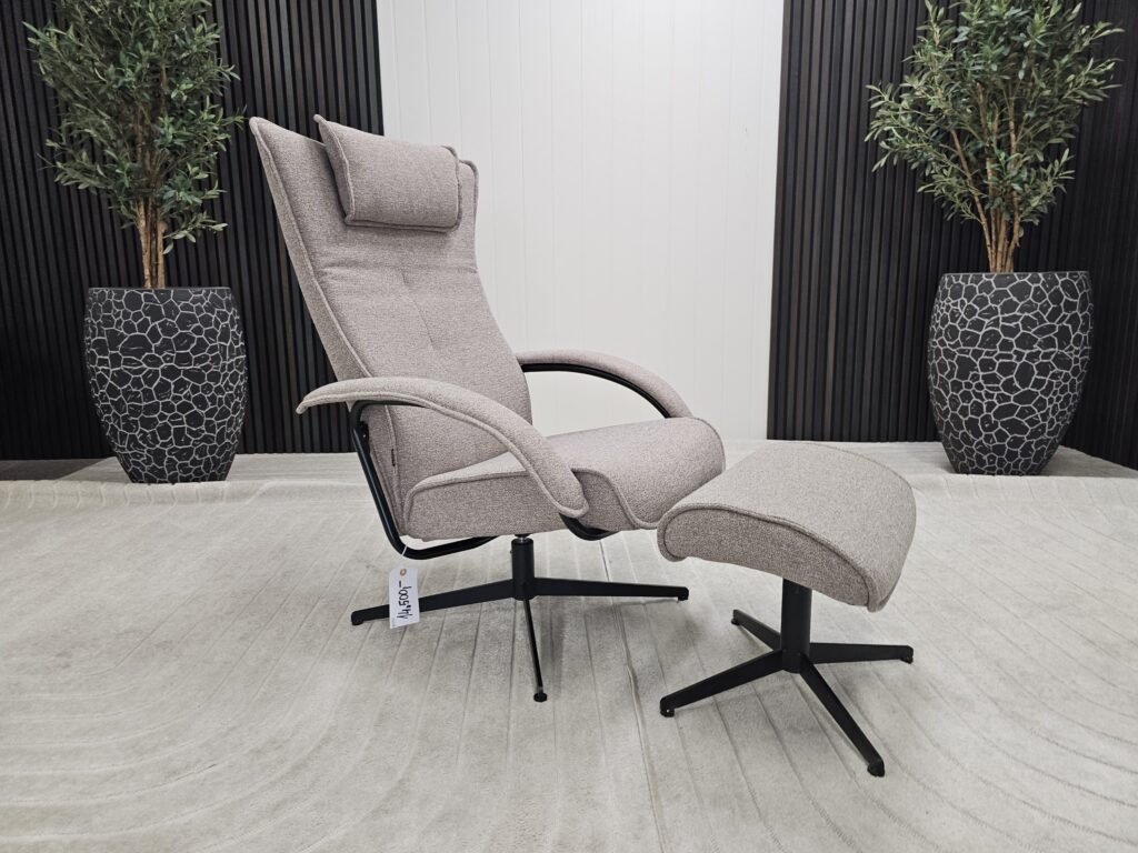 Brunstad Delta Motion lenestol med krakk