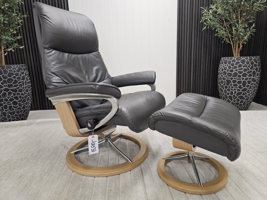 Stressless® View Signature lenestol med krakk