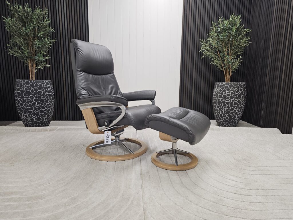 Stressless® View Signature lenestol med krakk