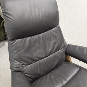 Stressless® View Signature lenestol med krakk - Bilde 12