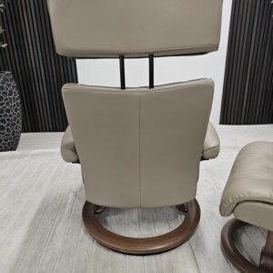 Stressless® Erik Classic lenestol med krakk - Bilde 15