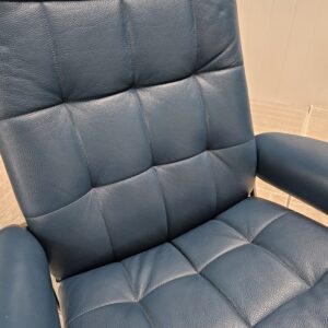 Stressless® London Cross lenestol med krakk - Bilde 6