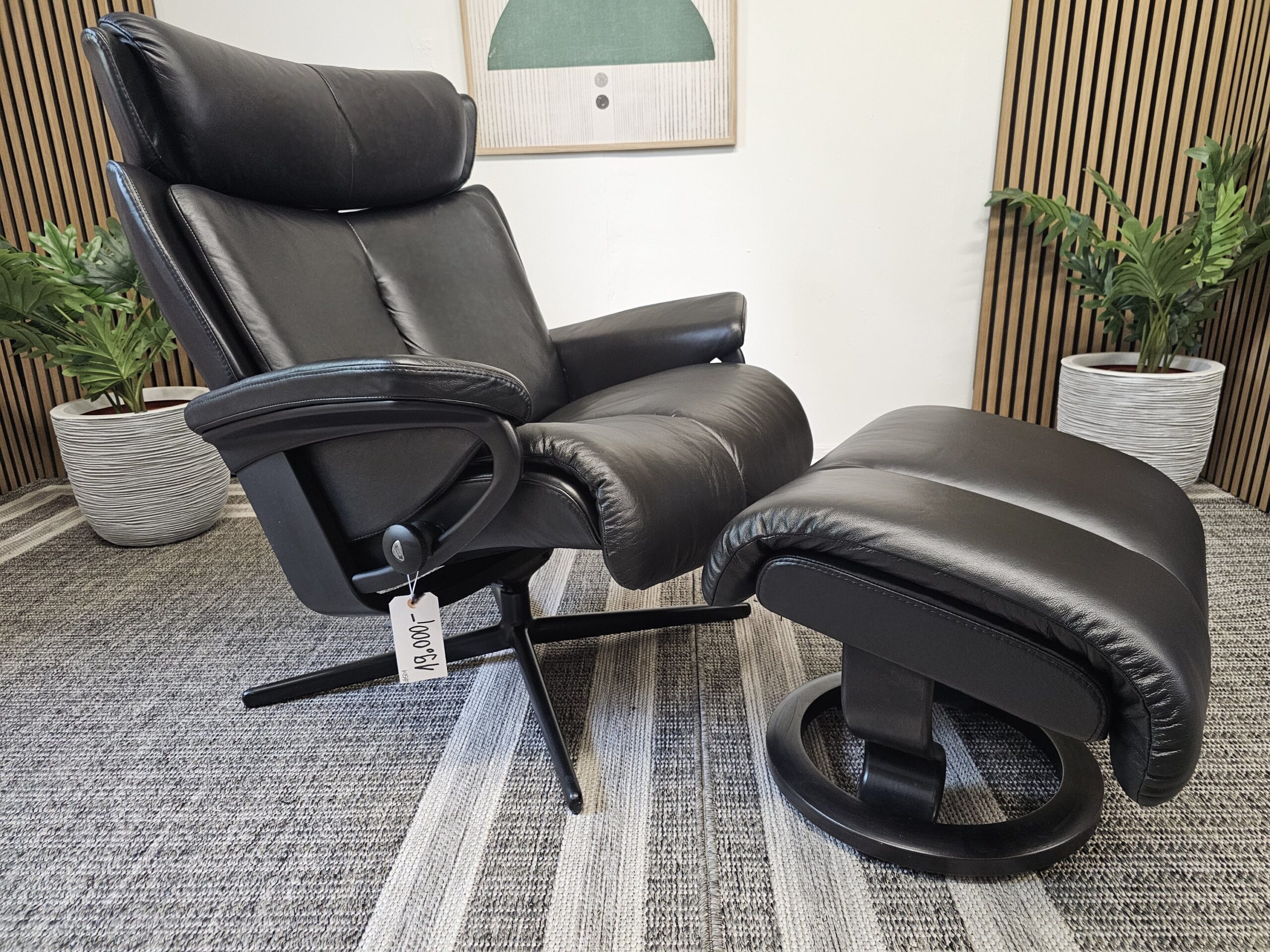 Stressless® Magic Cross lenestol med krakk - Bilde 1