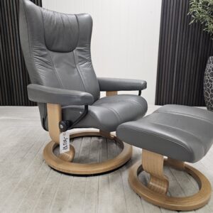 Stressless® Wing Classic lenestol med krakk - Bilde 1