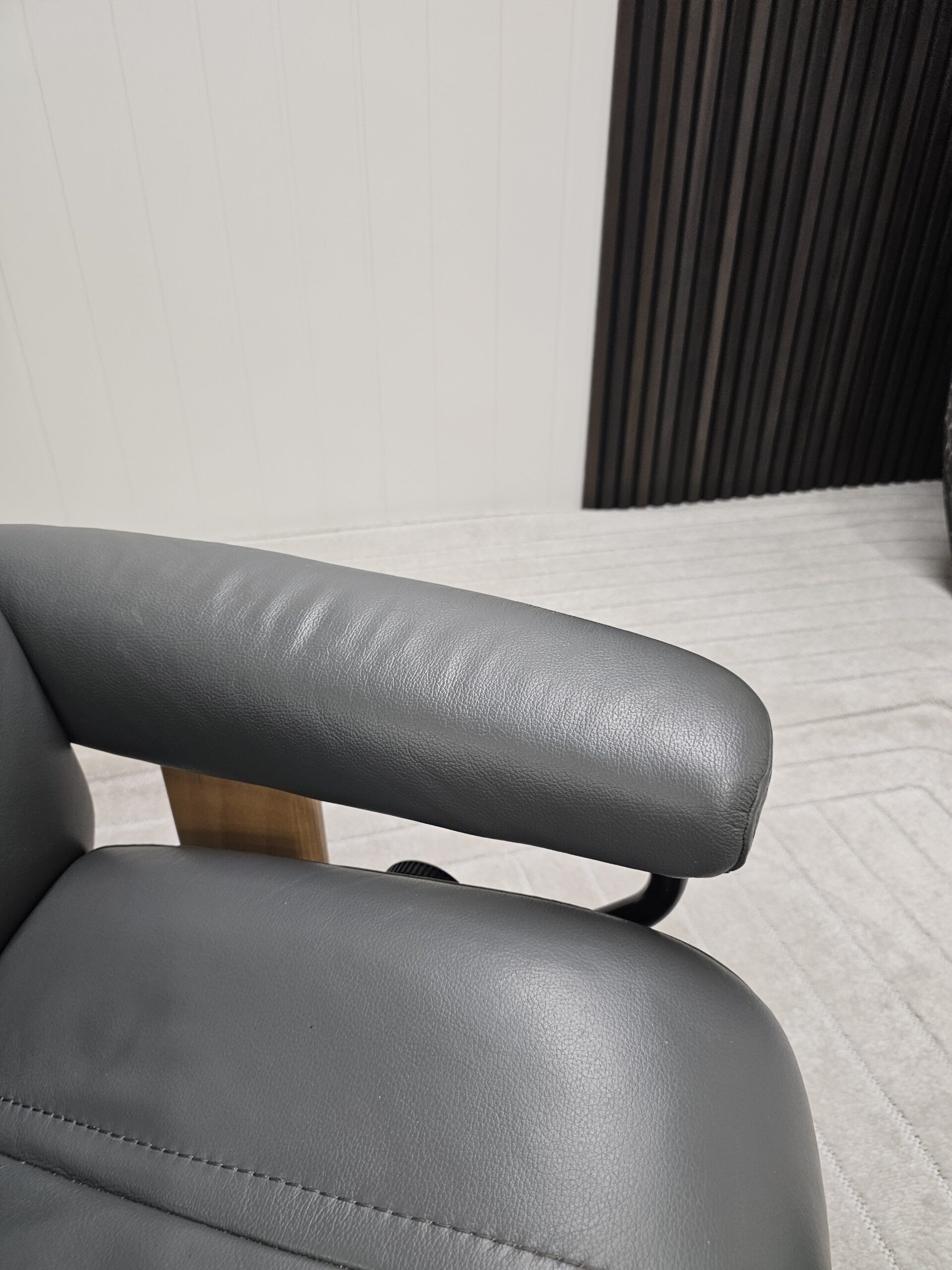 Stressless® Wing Classic lenestol med krakk - Bilde 12