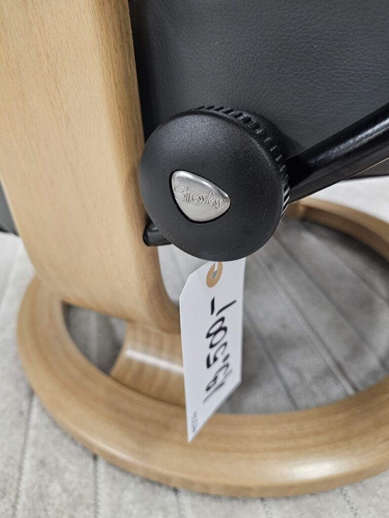 Stressless® Wing Classic lenestol med krakk