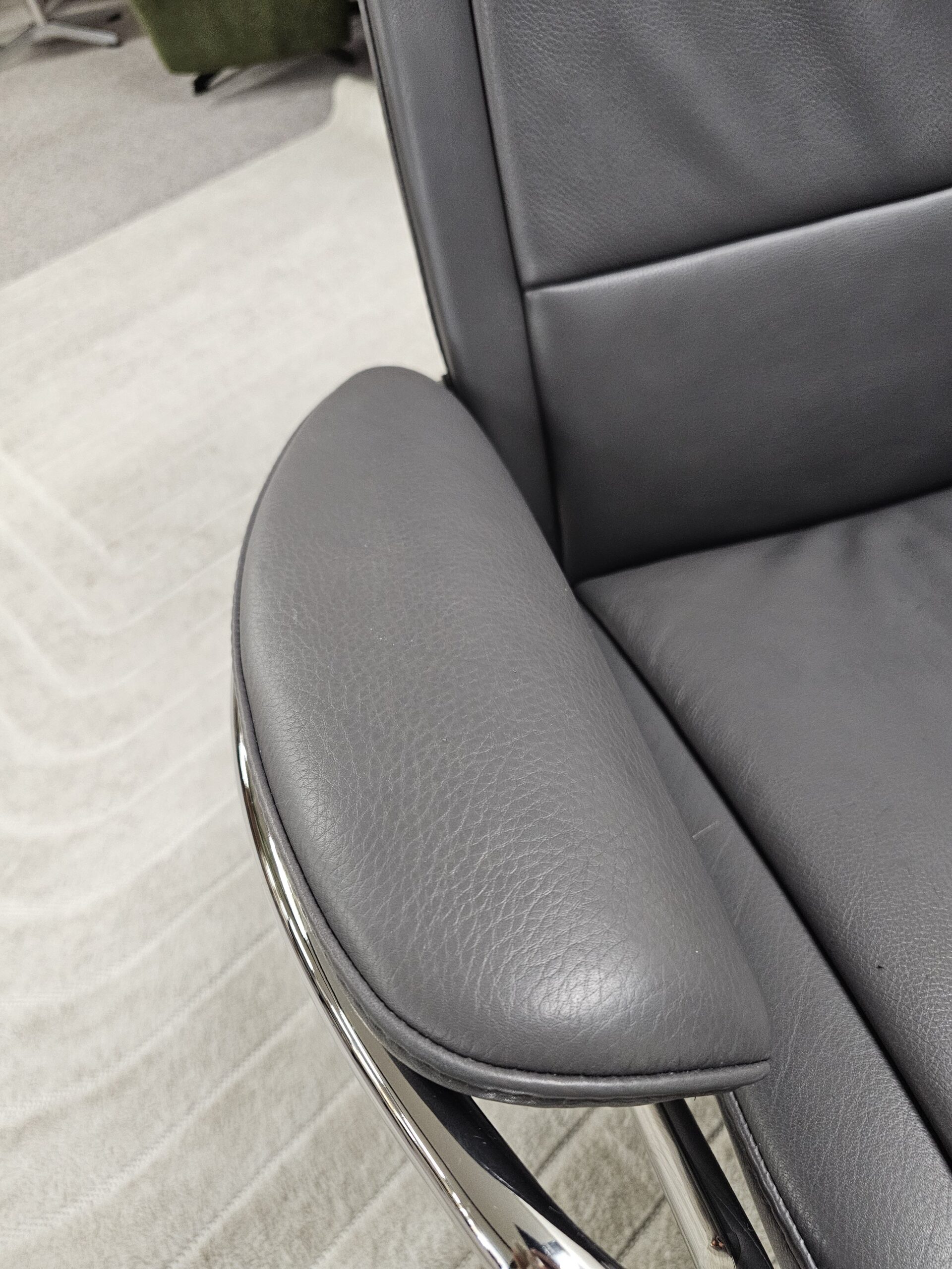 Stressless® Paris Cross lenestol med krakk - Bilde 16
