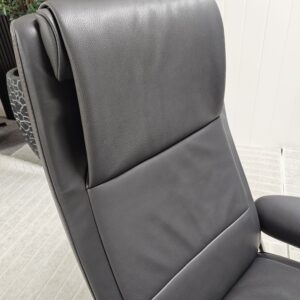 Stressless® Paris Cross lenestol med krakk - Bilde 17