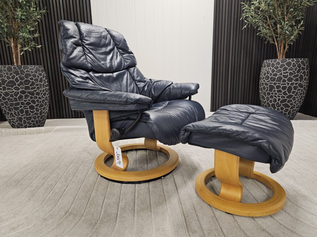 Stressless® Reno Classic (M) lenestol med krakk
