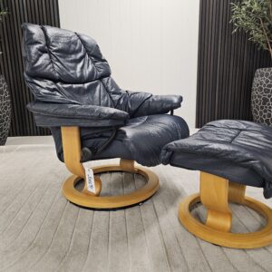 Stressless® Reno Classic (M) lenestol med krakk - Bilde 1