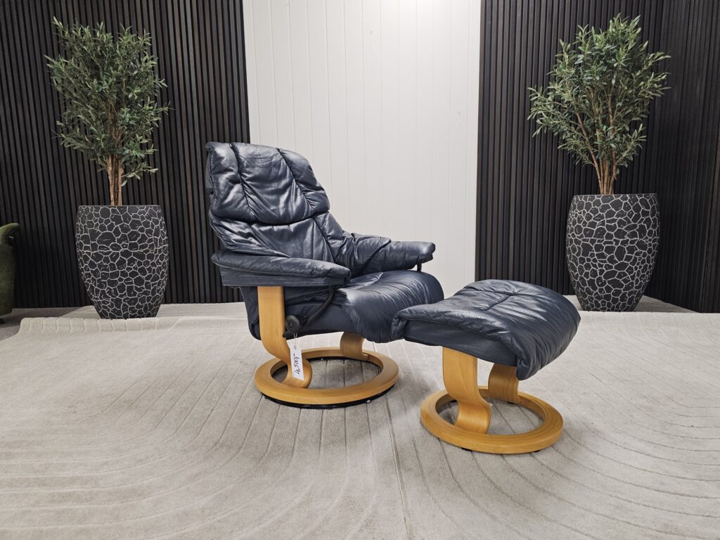 Stressless® Reno Classic (M) lenestol med krakk
