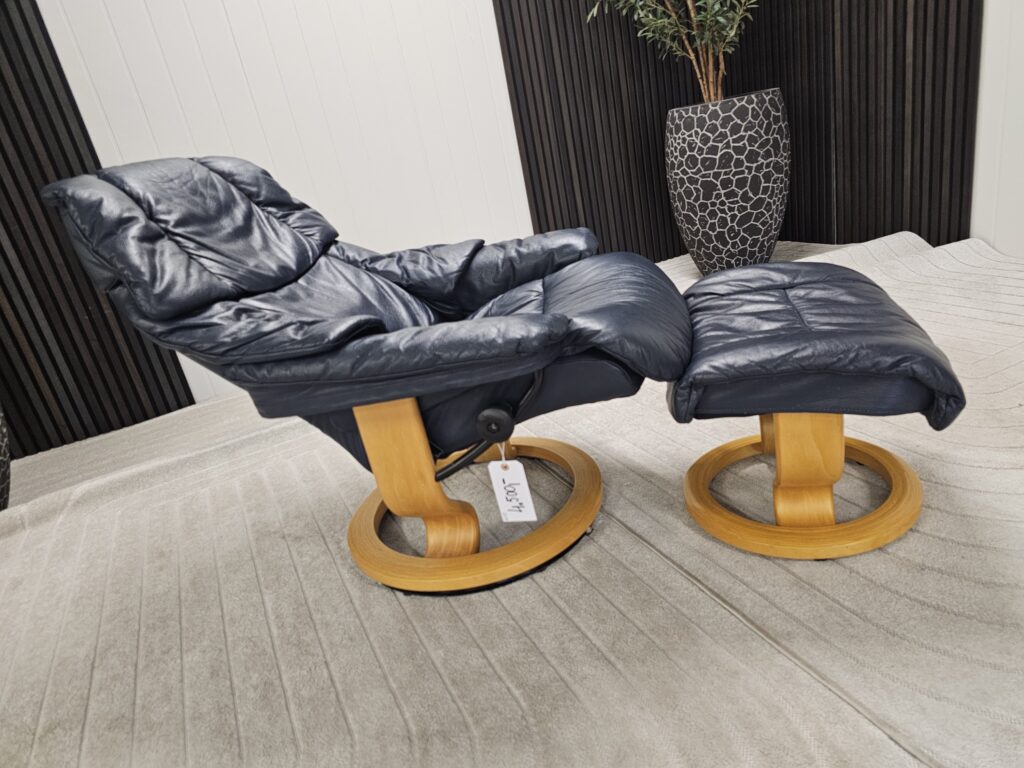 Stressless® Reno Classic (M) lenestol med krakk