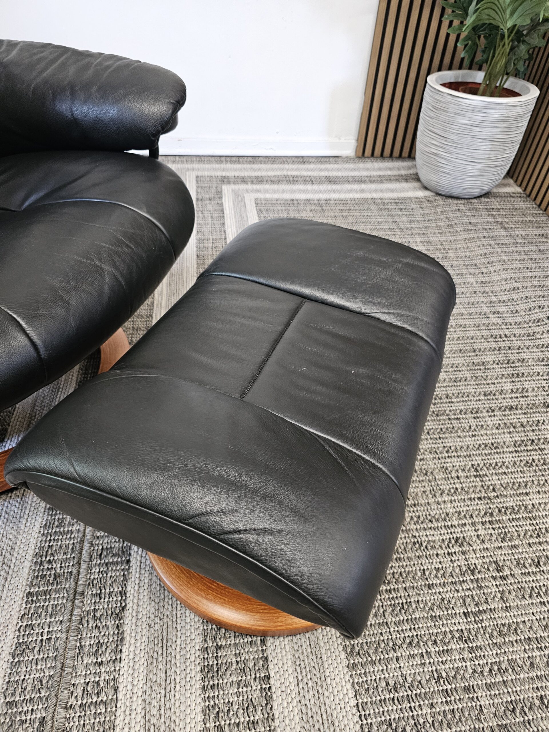 Stressless® Mayfair Classic lenestol med krakk - Bilde 17