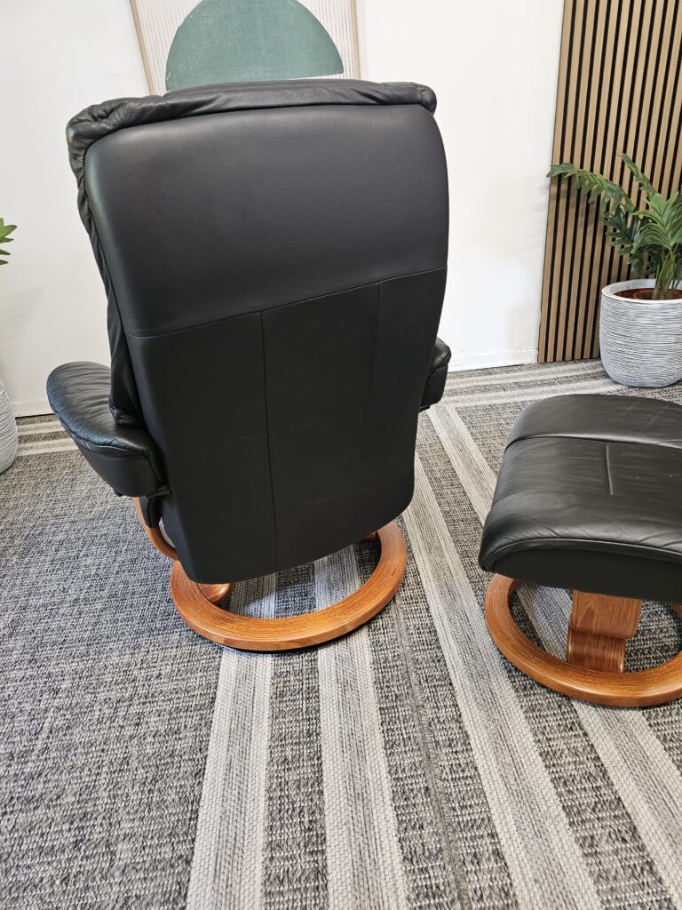 Stressless® Mayfair Classic lenestol med krakk
