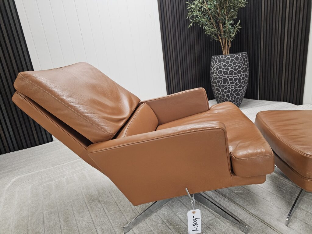 Vintage Bolia lenestol med krakk