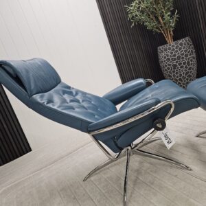 Stressless® Metro Cross lenestol med krakk - Bilde 9