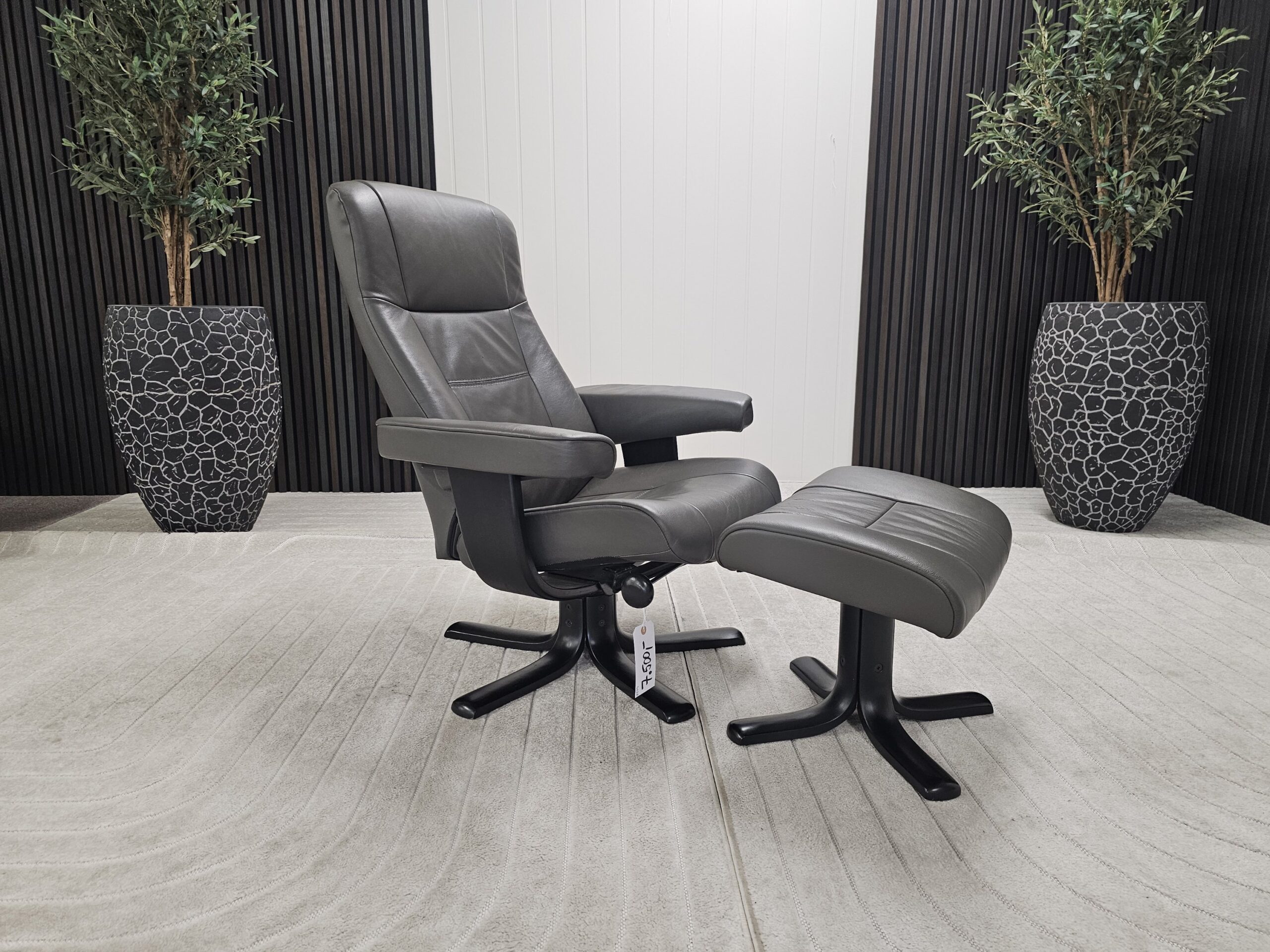 IMG Nordic lenestol med krakk - Bilde 2