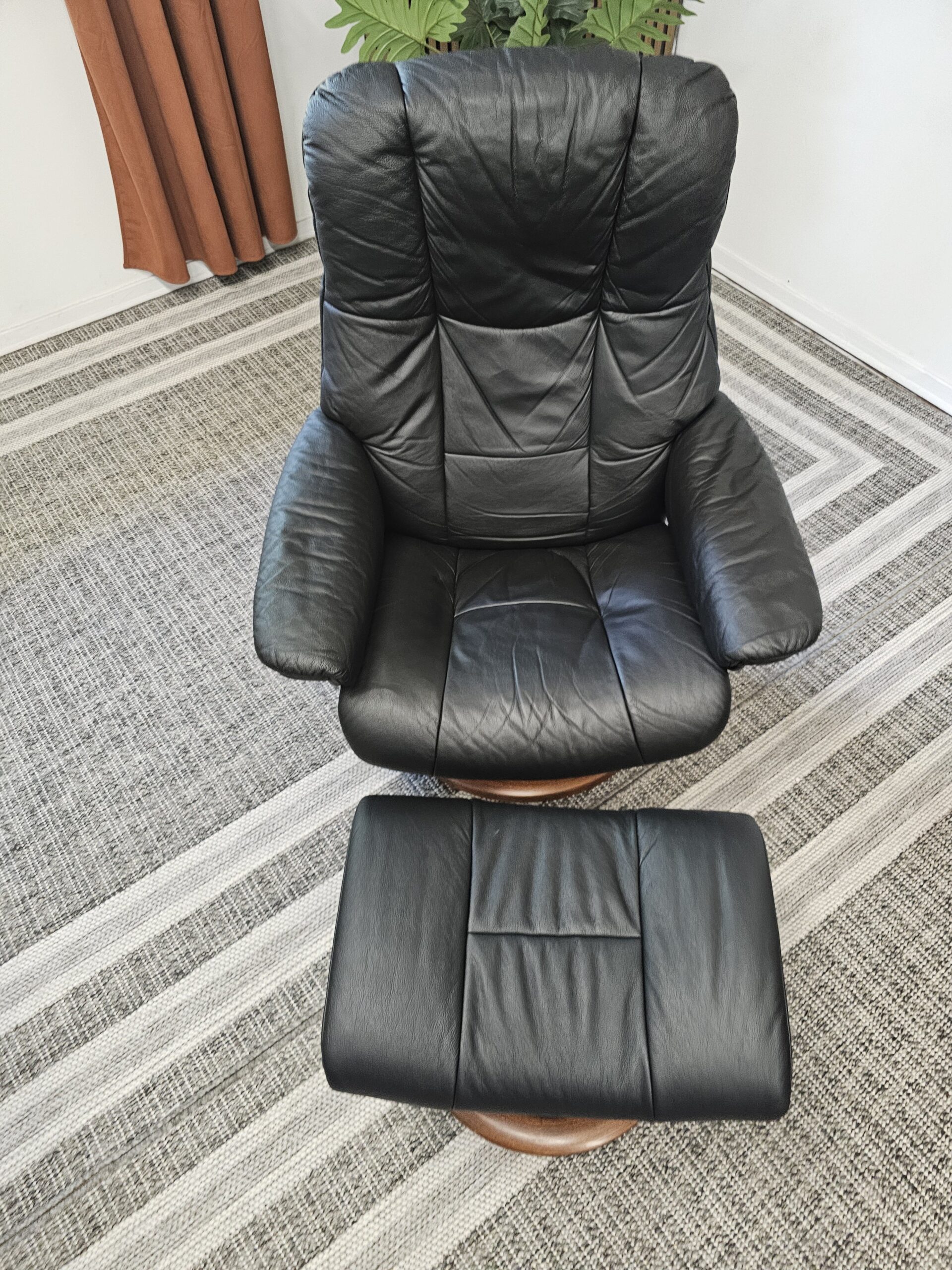 Stressless® Mayfair lenestol med krakk - Bilde 15